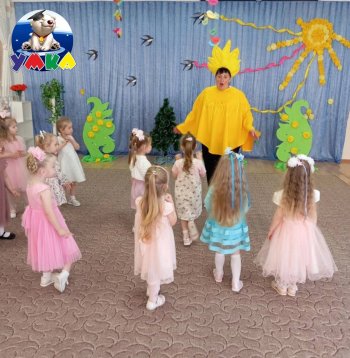 Музыкальное развлечение "Встречаем весну"